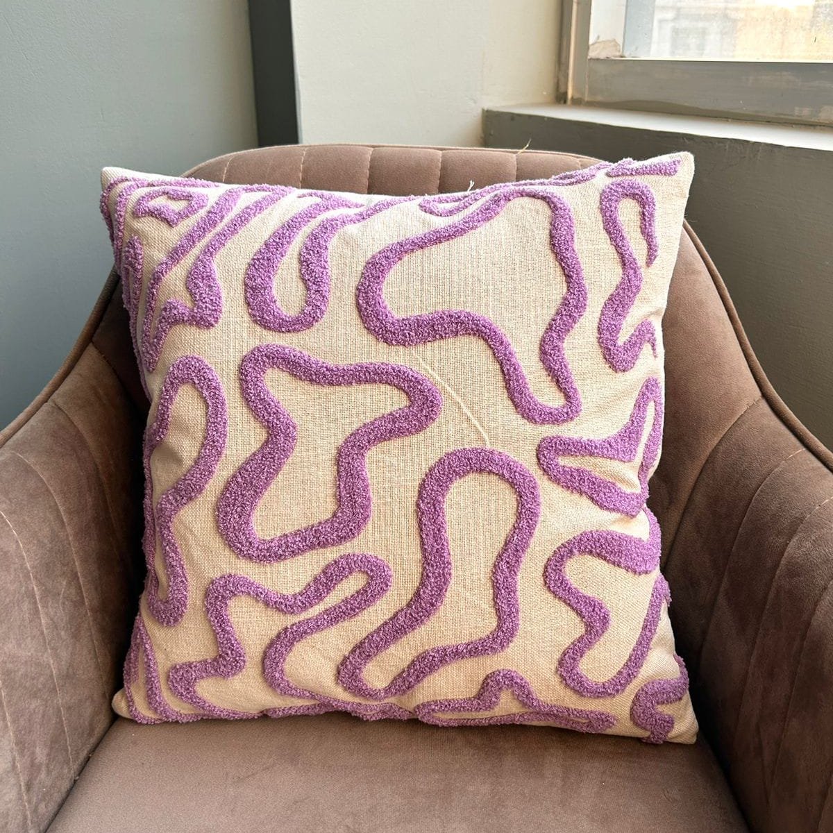 Comfort Chic Cushion Cover