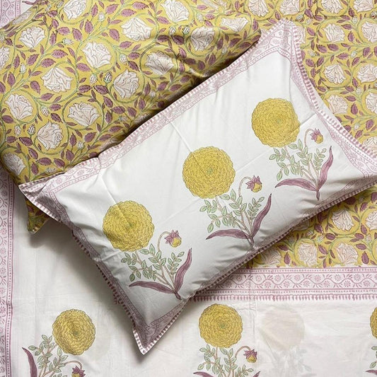 Sunny Blooms Double Bedsheet Set